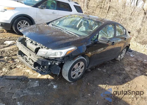 2018 Kia Forte Lx из США, поврежденный, VIN 3KPFL4A77JE247867